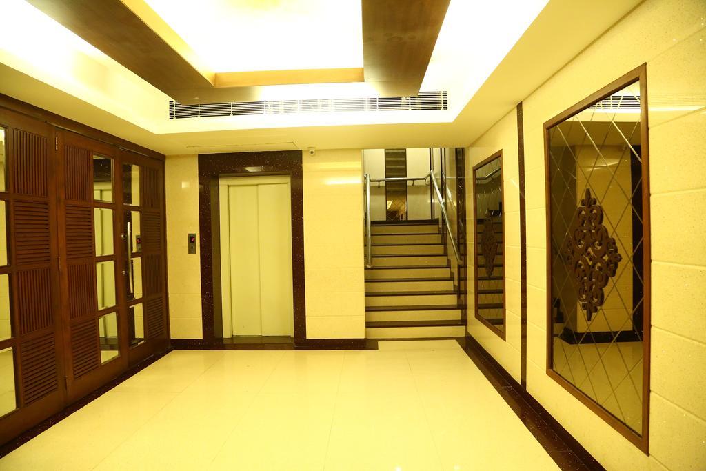 โฮเต็ล พาร์ค แกรนด์ Hotel จัณฑีครห์ ภายนอก รูปภาพ